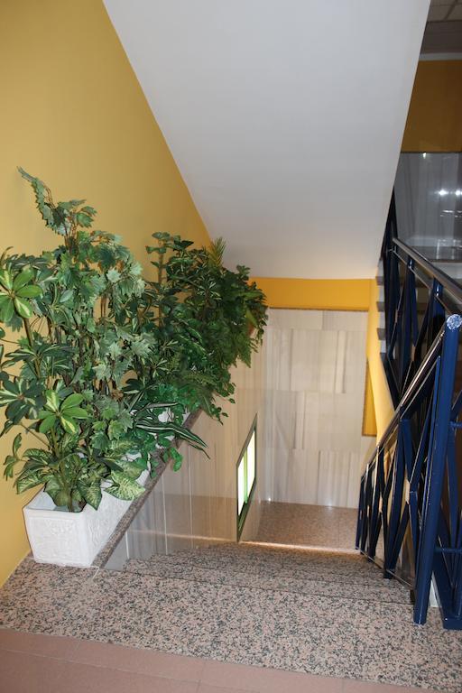 Hostal Prickly Villacanas Экстерьер фото